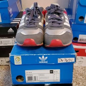 Adidas Zx700K size 6.5